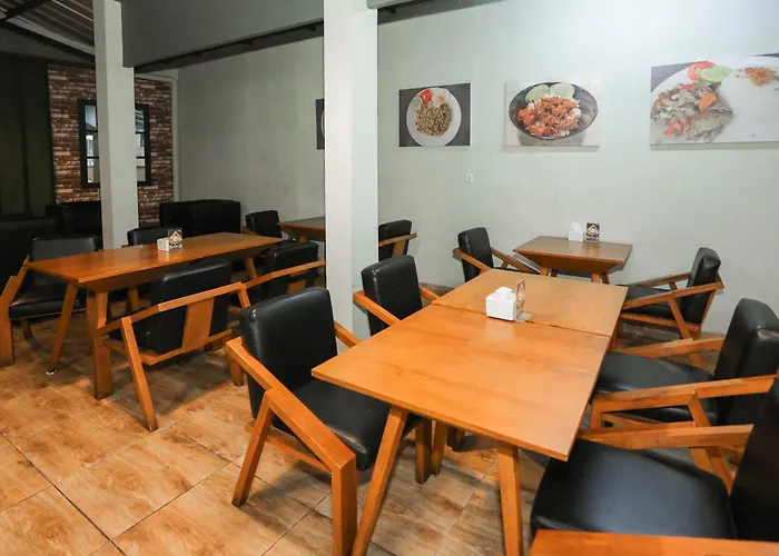 Townhouse Oak J&B Gunung Sahari Hotel Jakarta